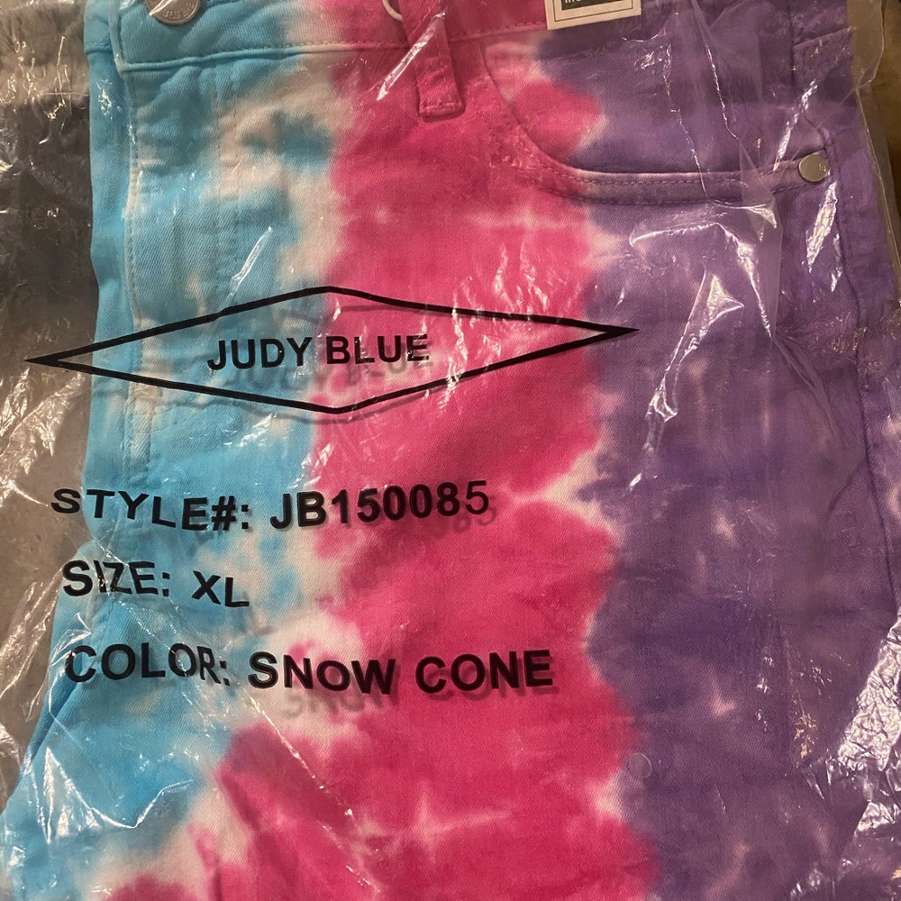 Judy blue size xl new with tags snowcone shorts